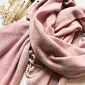 Аксессуары handmade. Livemaster - original item 100% Classic large pink wool scarf in grey. Handmade.