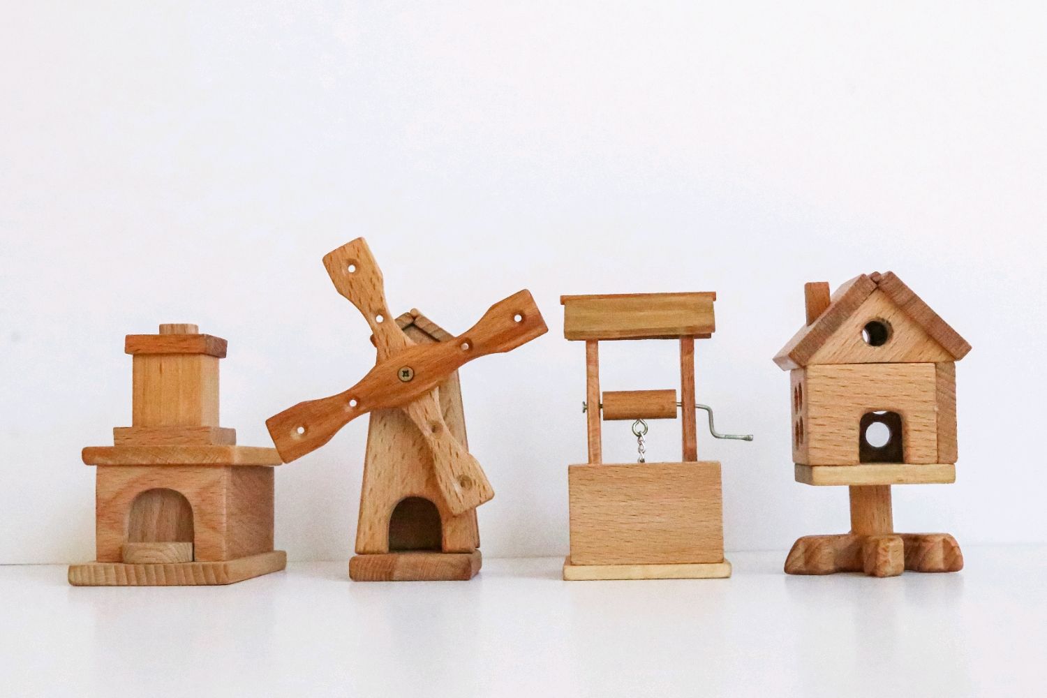 Развивающие деревянные игрушки