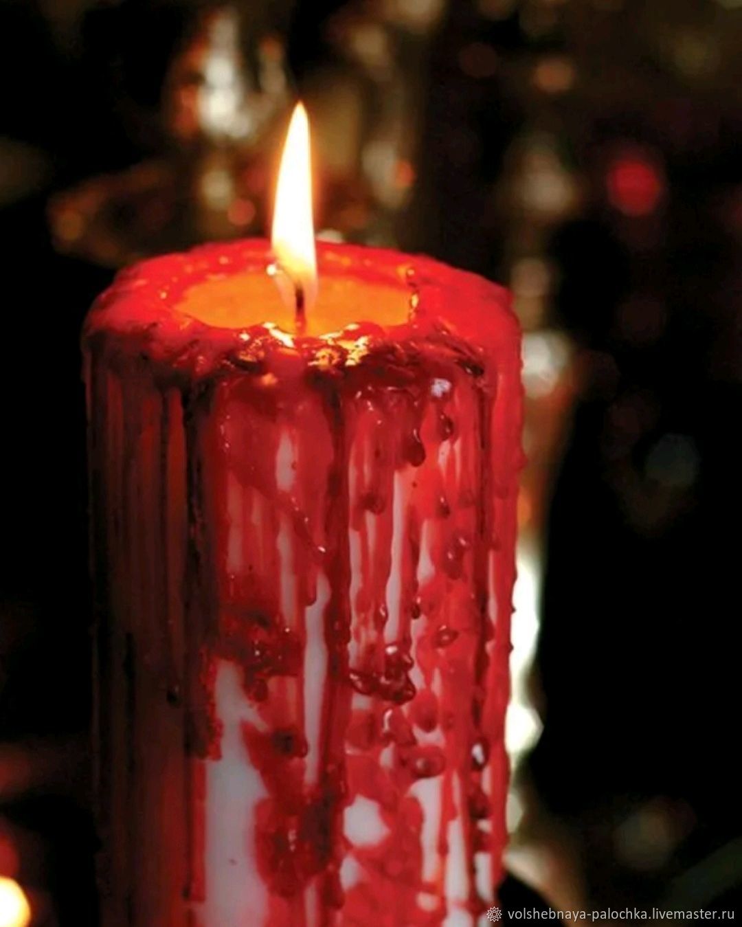 Красная свеча. Красные магические свечи. Свечи на Хэллоуин. Страшные свечи.