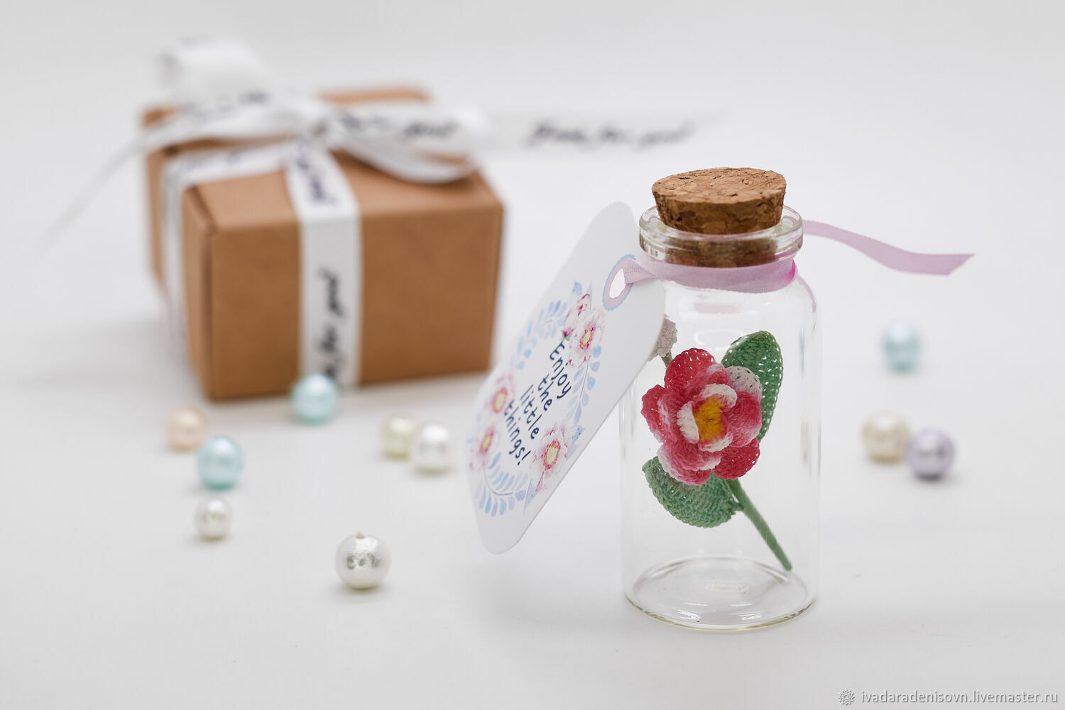 Новогодние корпоративные подарки. Миниатюрные игрушки. Картонаж новый год. Румбокс под куполом. Китайский домик игрушечный.