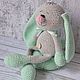 Вязаная игрушка кролик, подарок ребенку, на день рождения. Амигуруми куклы и игрушки. МЭРИДЖЕЙН. Интернет-магазин Ярмарка Мастеров.  Фото №2