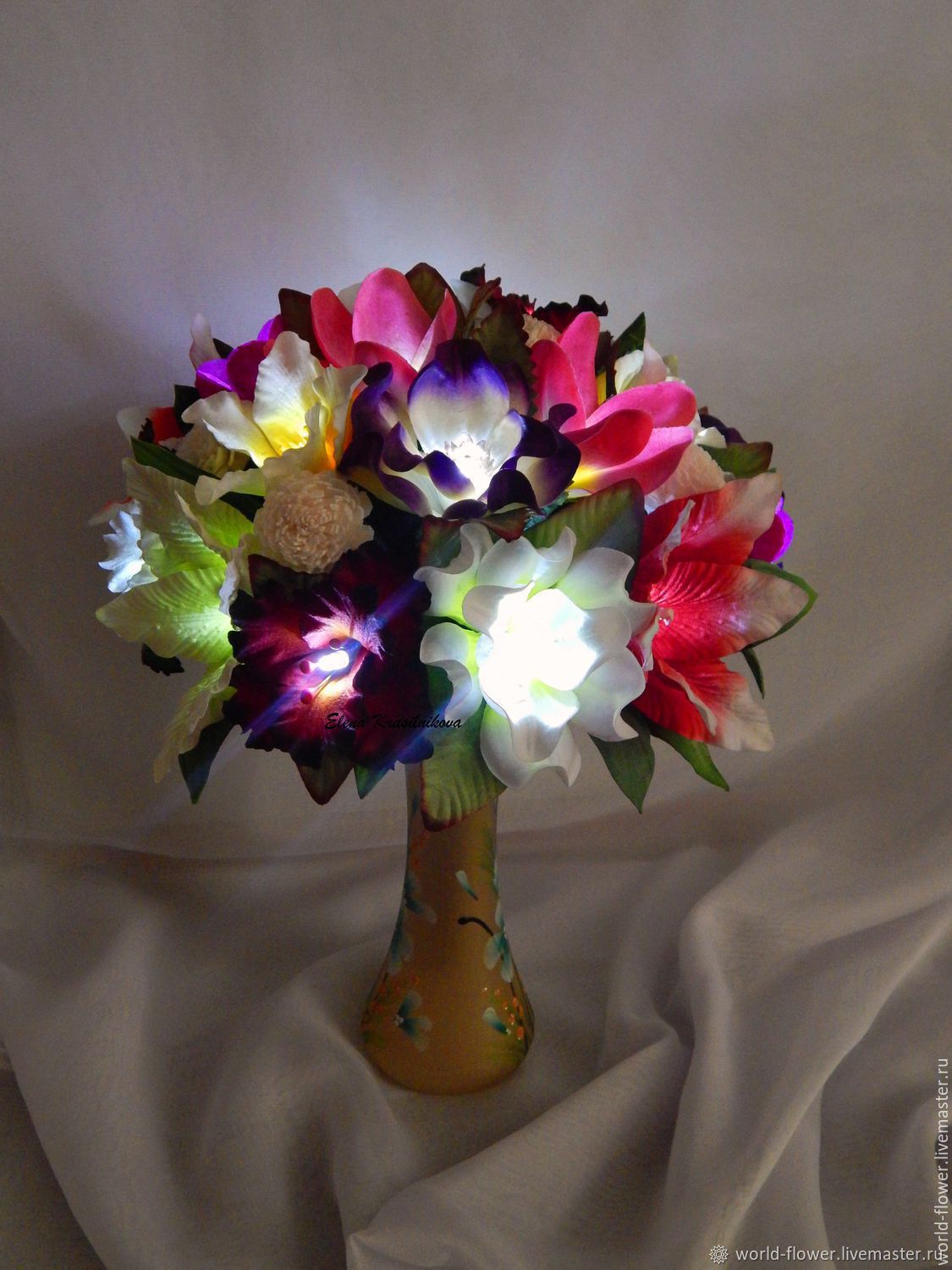 Светильники из цветов ручной работы фото