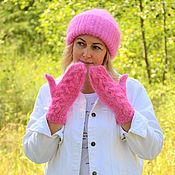 Аксессуары handmade. Livemaster - original item Fashionable knitted down set Hat and mittens Large knitted. Handmade.