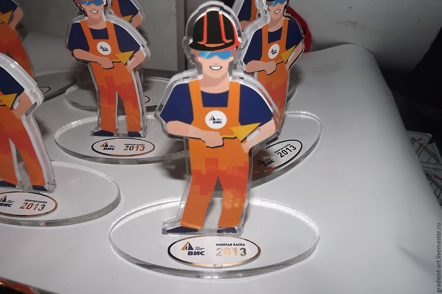 Лазерная резка оргстекла в интернет-магазине на Ярмарке Мастеров ...