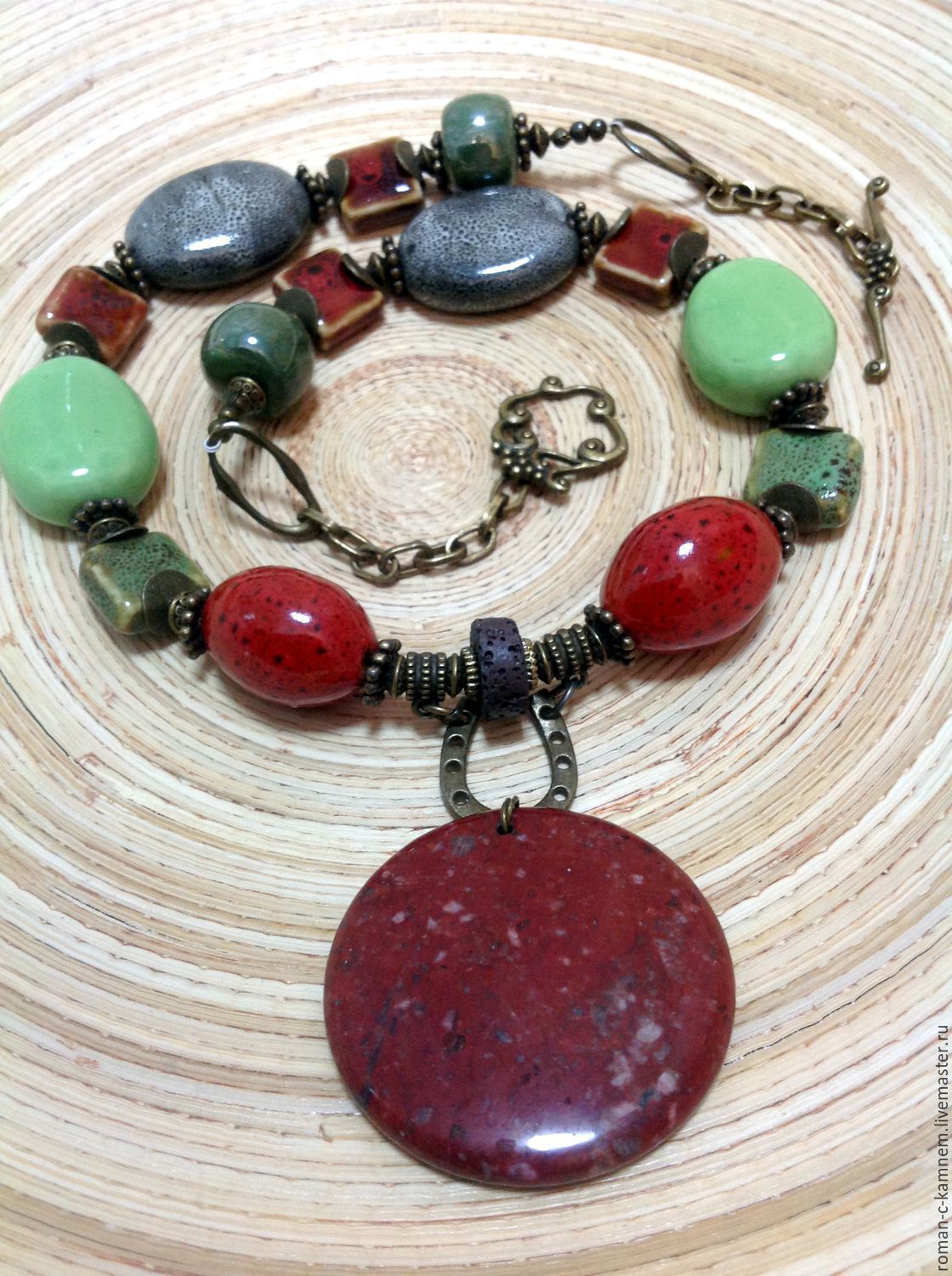 Necklace ceramic in the ethnic style of Gypsy happiness. Beads - a talisman of good luck. Horseshoe for happiness. 
Original gift for the stylish and bold women and girls.