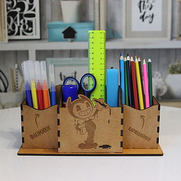 Подставки для карандашей и ручек из дерева
