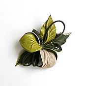Украшения handmade. Livemaster - original item Small green brooch with loops flower made of leather green grass foliage. Handmade.