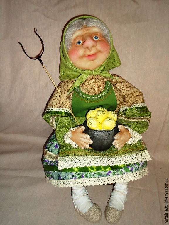 Самодельные бабушки. Куклы из капроновых колготок. Текстильная кукла бабушка. Текстильные Деревенские куклы. Кукла бабушка из текстиля.