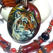 Украшения handmade. Livemaster - original item Tiger – shaped pendant with lacquer miniature painting on carnelian. Handmade.