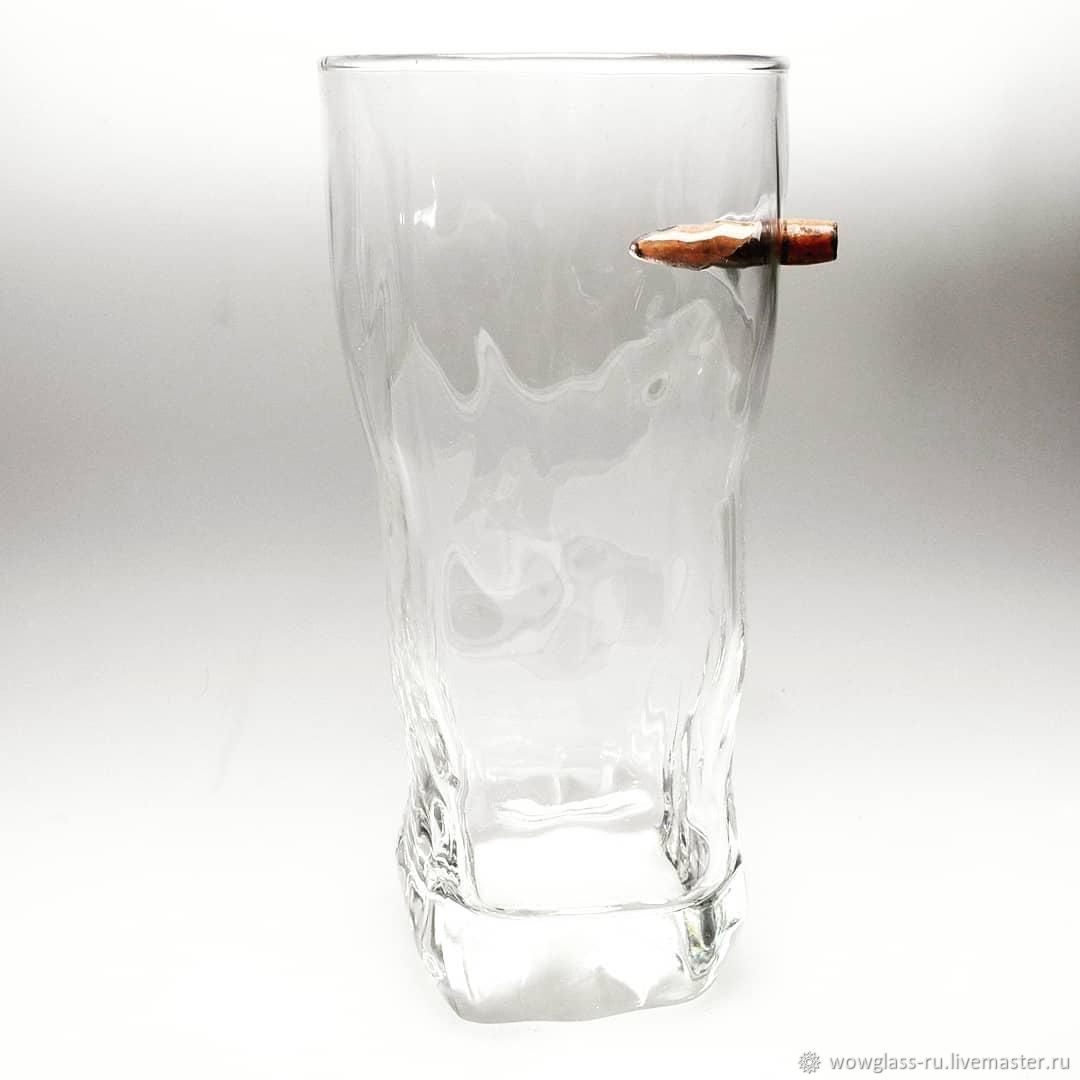 Мечи стаканы на стол автор