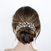 Wedding crown with natural pearls 