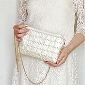 Свадебный салон handmade. Livemaster - original item Pearl clutch bag, white wedding clutch, handbag for the bride (143). Handmade.
