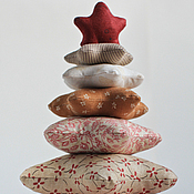 Подарки к праздникам handmade. Livemaster - original item Christmas tree made of patchwork fabric. Handmade.