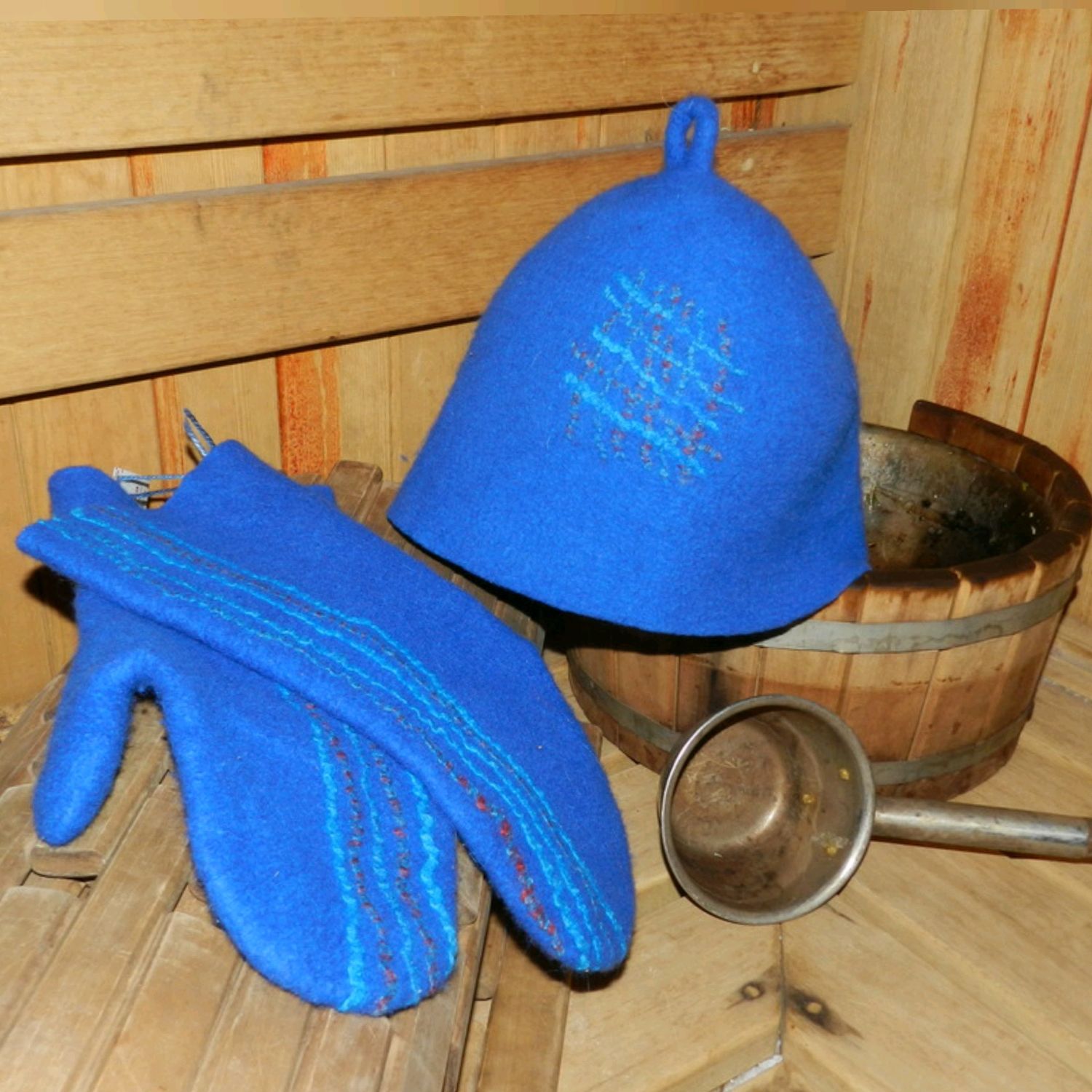 Шапочка для бани купить. Шапка банная. Шапочка для бани. Оригинальные банные шапки. Необычные банные шапки.