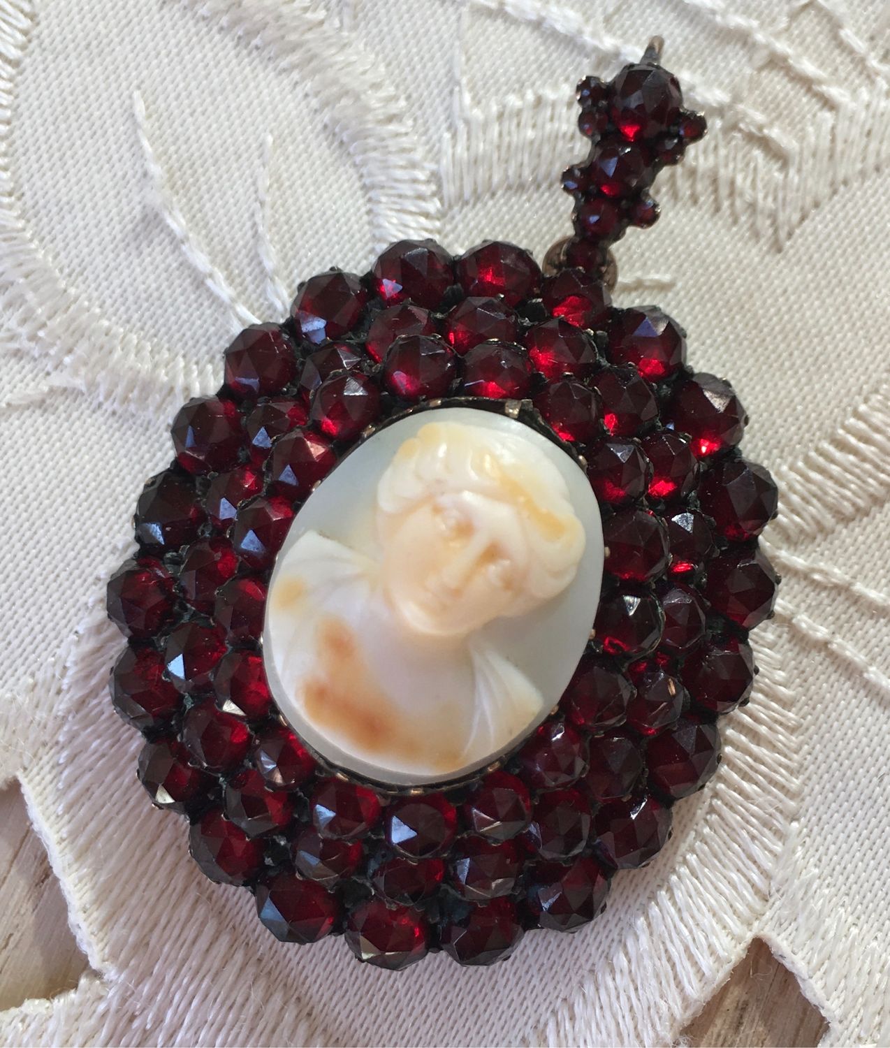 Винтаж: 010 Подвеска Камея Богемские Гранаты Морская Раковина Антик ...