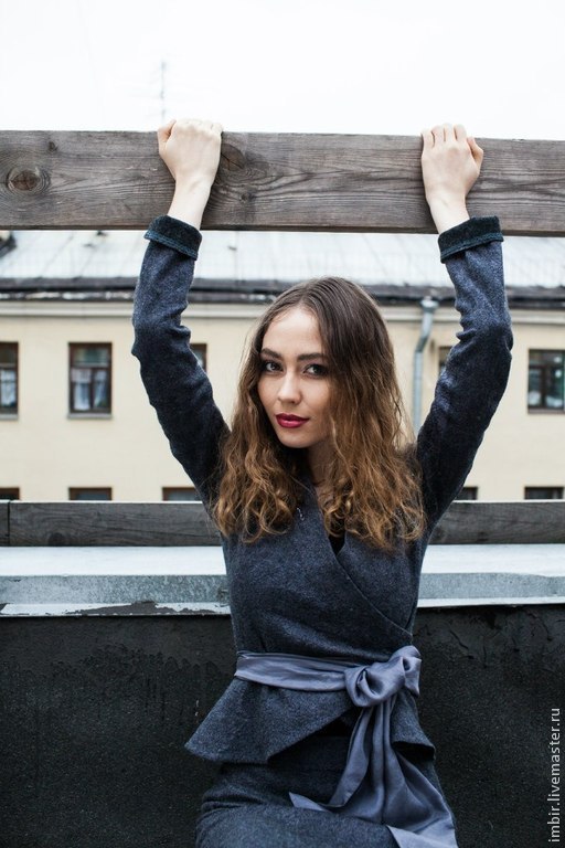 Купить нарядный женский костюм доставка