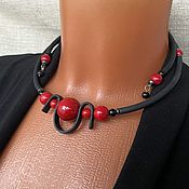 Украшения handmade. Livemaster - original item Necklace: stylish decoration red and black, unusual bright choker. Handmade.