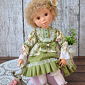 Интерьерная текстильная кукла в русском стиле Аленка