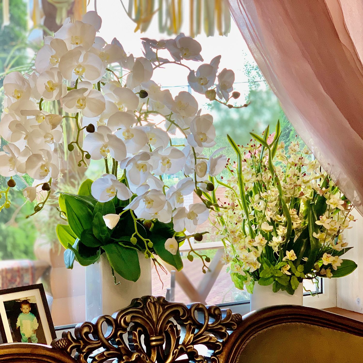 Искусственные цветы орхидеи для домашнего интерьера