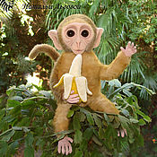 Куклы и игрушки handmade. Livemaster - original item Cheat monkey is a soft moving teddy toy made of plush. Handmade.