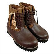Обувь ручной работы handmade. Livemaster - original item Brown felt boots with laces and leather. Handmade.