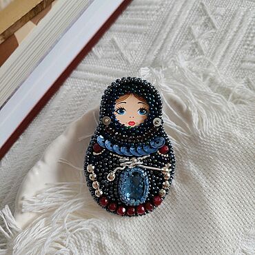 Украшения ручной работы. Ярмарка Мастеров - ручная работа Брошь матрёшка. Handmade.