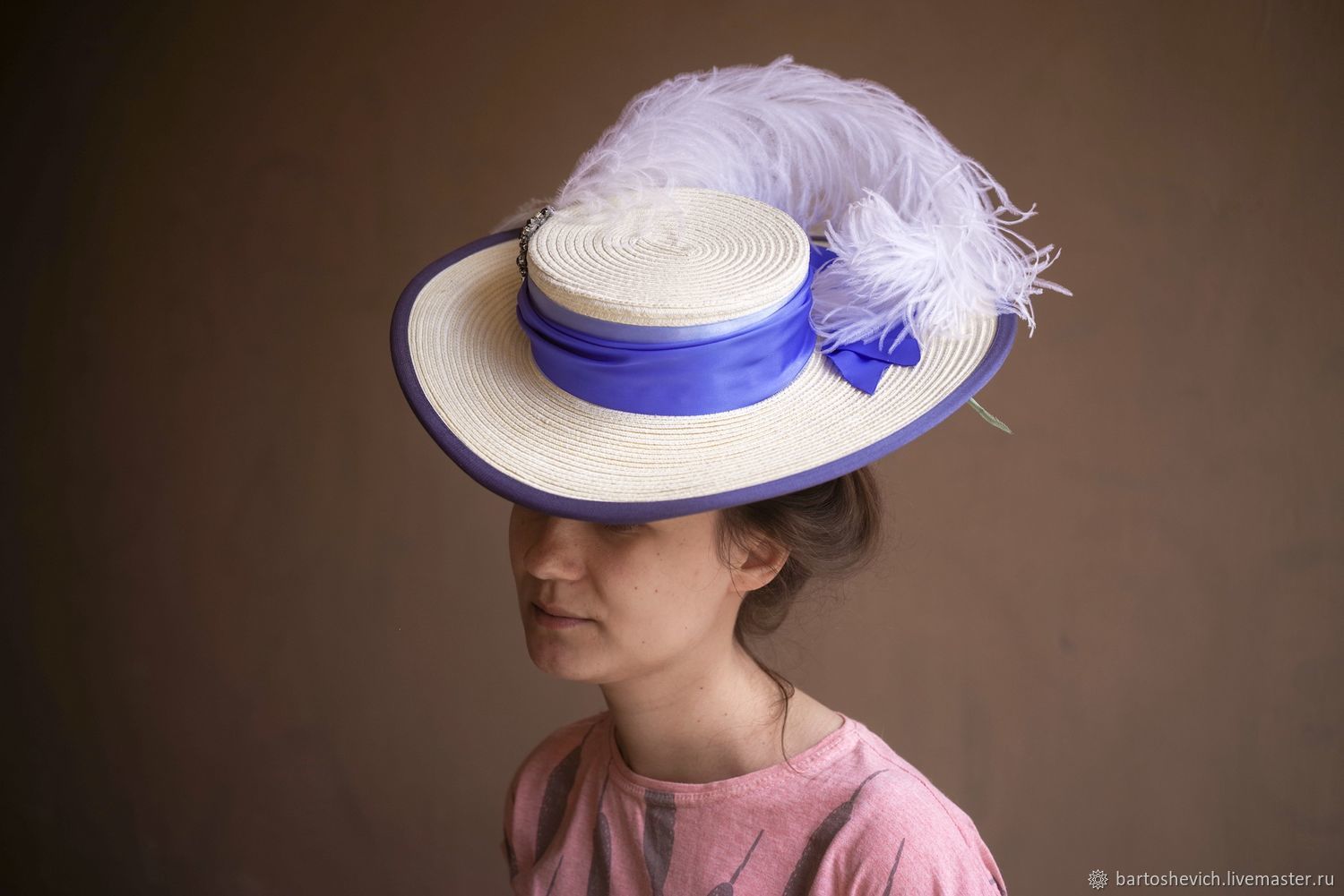 Театральные шляпы купить. Belle epoque шляпки. Украшение для шляпы. Шляпа женская. Шляпки в стиле ретро.