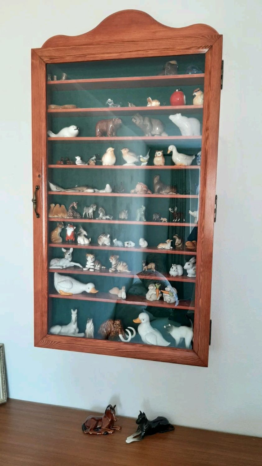 Витрина для коллекций "Коронованная особа №4" в интернет-магазине ...