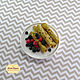 Магнит "Блинчики с лесными ягодами". Миниатюра. Магниты. Жить Вкусно. Интернет-магазин Ярмарка Мастеров.  Фото №2