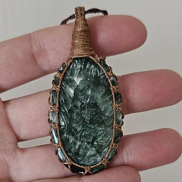Украшения ручной работы. Ярмарка Мастеров - ручная работа Кулон из серафинита. Handmade.
