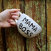 Посуда handmade. Livemaster - original item Mom Boss Boss Mug with an inscription and a heart inside. Handmade.