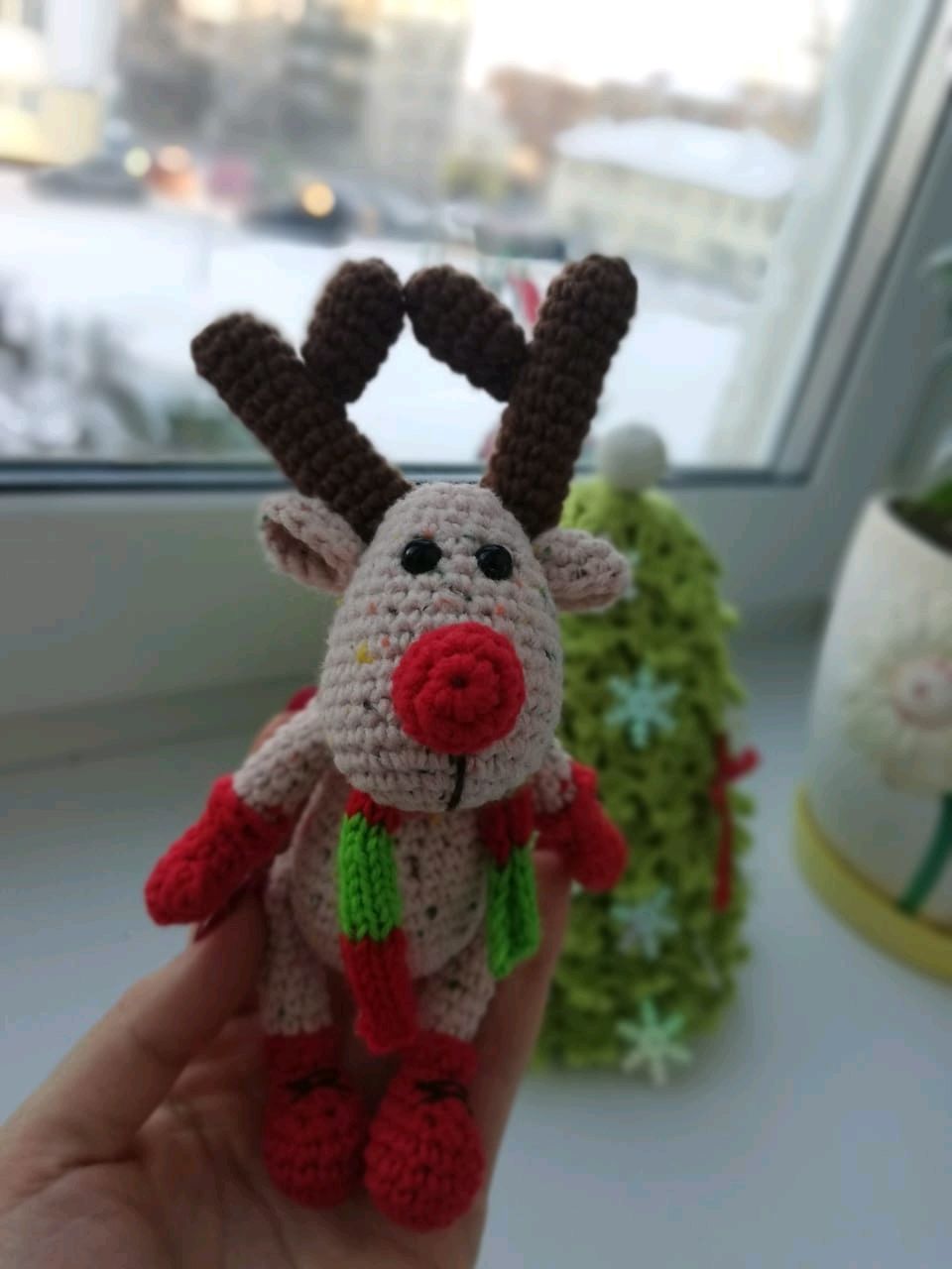 Новогодний Олень Амигуруми