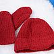 Комплект шапка и варежки красный ягодный букле меринос. Шапки. Svetlana_Knitting. Интернет-магазин Ярмарка Мастеров.  Фото №2