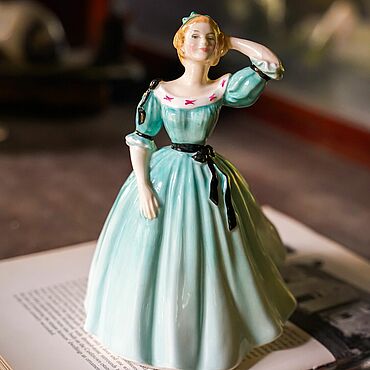 Винтаж ручной работы. Ярмарка Мастеров - ручная работа Винтаж: Статуэтка Royal Doulton "Celeste", Англия, 1958 год. Handmade.