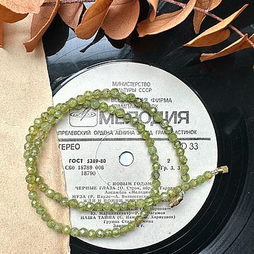 Украшения ручной работы. Ярмарка Мастеров - ручная работа Бусы из хризолита. Handmade.