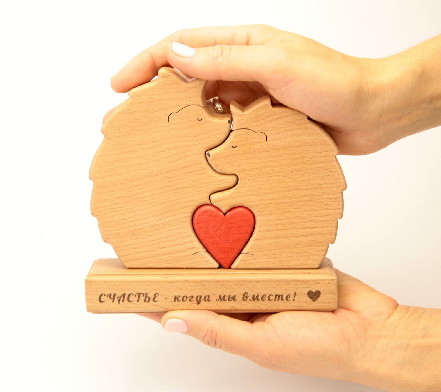 Фигурки из дерева пазл пара ежиков – заказать на Ярмарке Мастеров ...