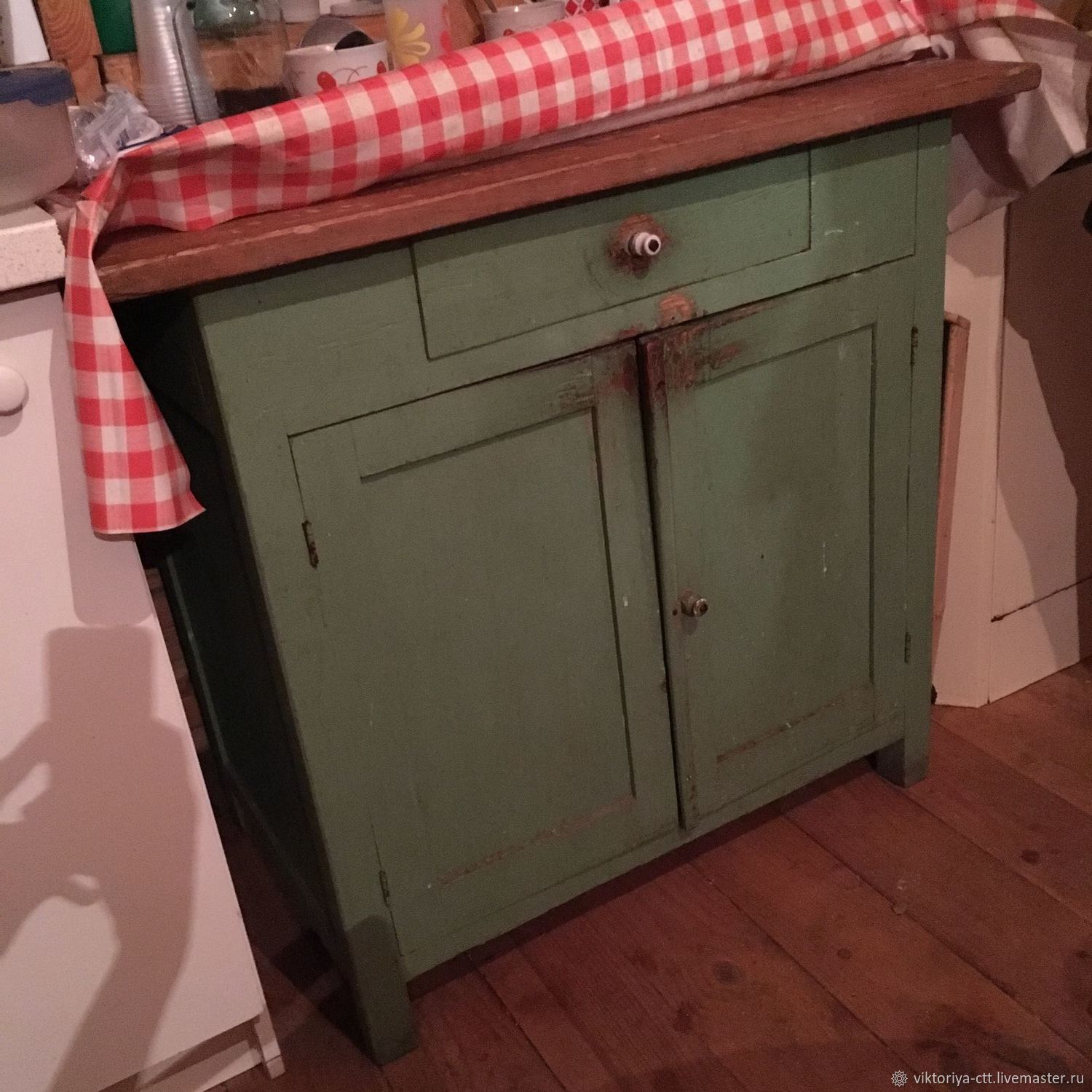 кухонный стол советских времен