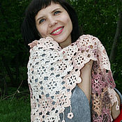 Шаль платок шарф вязаная теплая ажурная на осень Нежно Розовая