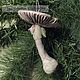 Заказать Поганка, ёлочная игрушка из ваты. Игрушки чудесные (Людмила). Ярмарка Мастеров. . Елочные игрушки Фото №3
