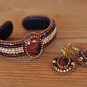 Украшения handmade. Livemaster - original item Beaded bracelet and beaded earrings Honey brown gold. Handmade.