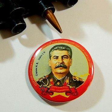 Украшения ручной работы. Ярмарка Мастеров - ручная работа Значок в советском стиле  "Сталин И.В.". Handmade.