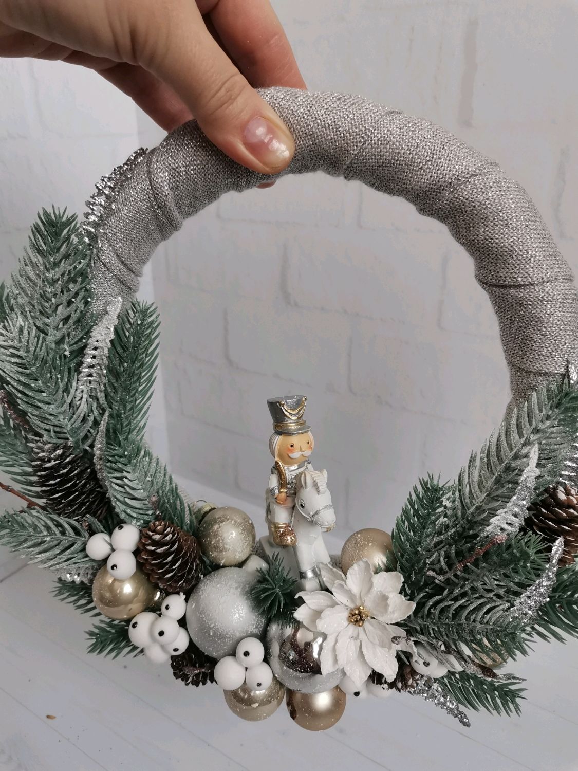 Новогодний венок купить в интернет-магазине Ярмарка Мастеров по цене ...