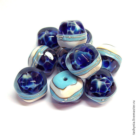 Купить Бусины в ассортименте 15-16х13-14 мм, лэмпворк (lampwork ...