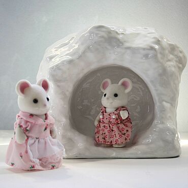 Кукольные домики ручной работы. Ярмарка Мастеров - ручная работа Sylvanian Families. Пещера для зверят. Домик для фей. Handmade.