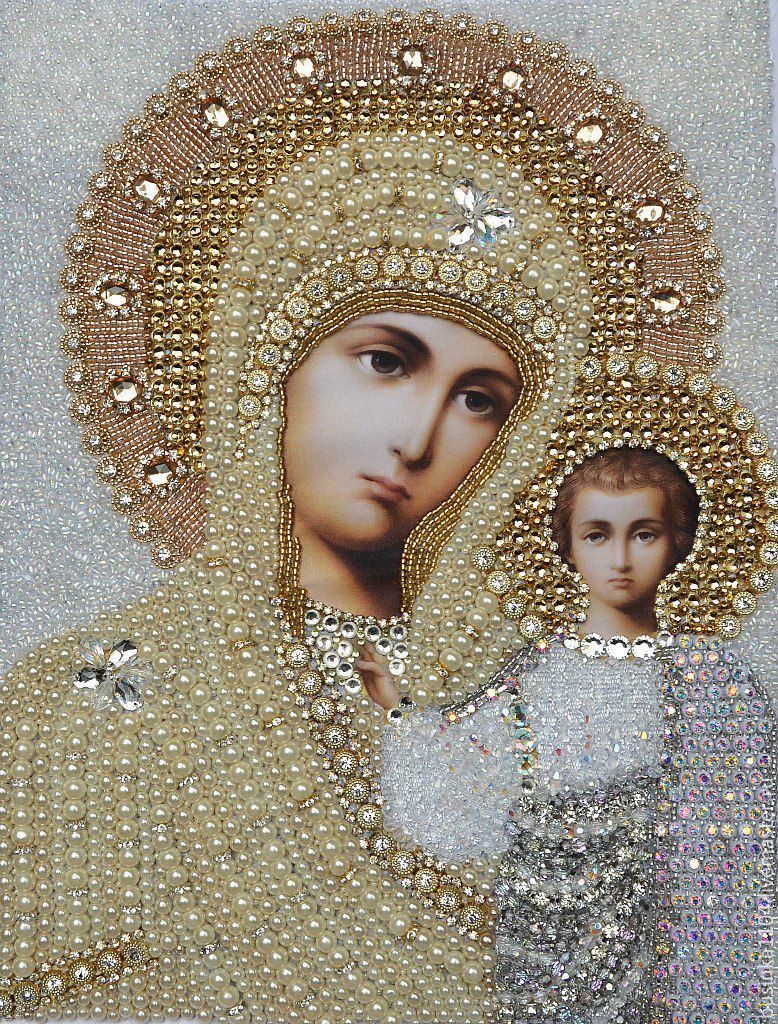Казанская икона Божьей матери расшитая жемчугом
