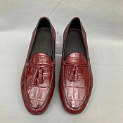 Обувь ручной работы handmade. Livemaster - original item Loafers for men, with tassels, crocodile skin, Burgundy color.. Handmade.
