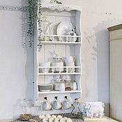 Полка для кухни на стену с декором в стиле Прованс