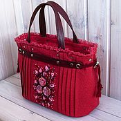 Сумки и аксессуары handmade. Livemaster - original item Classic bag: Red lovely. Handmade.