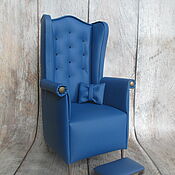Белоснежное кожаное кресло "Лэндфорд".Куклам от 29 до 40 см