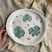 Сервировочные тарелки из керамики